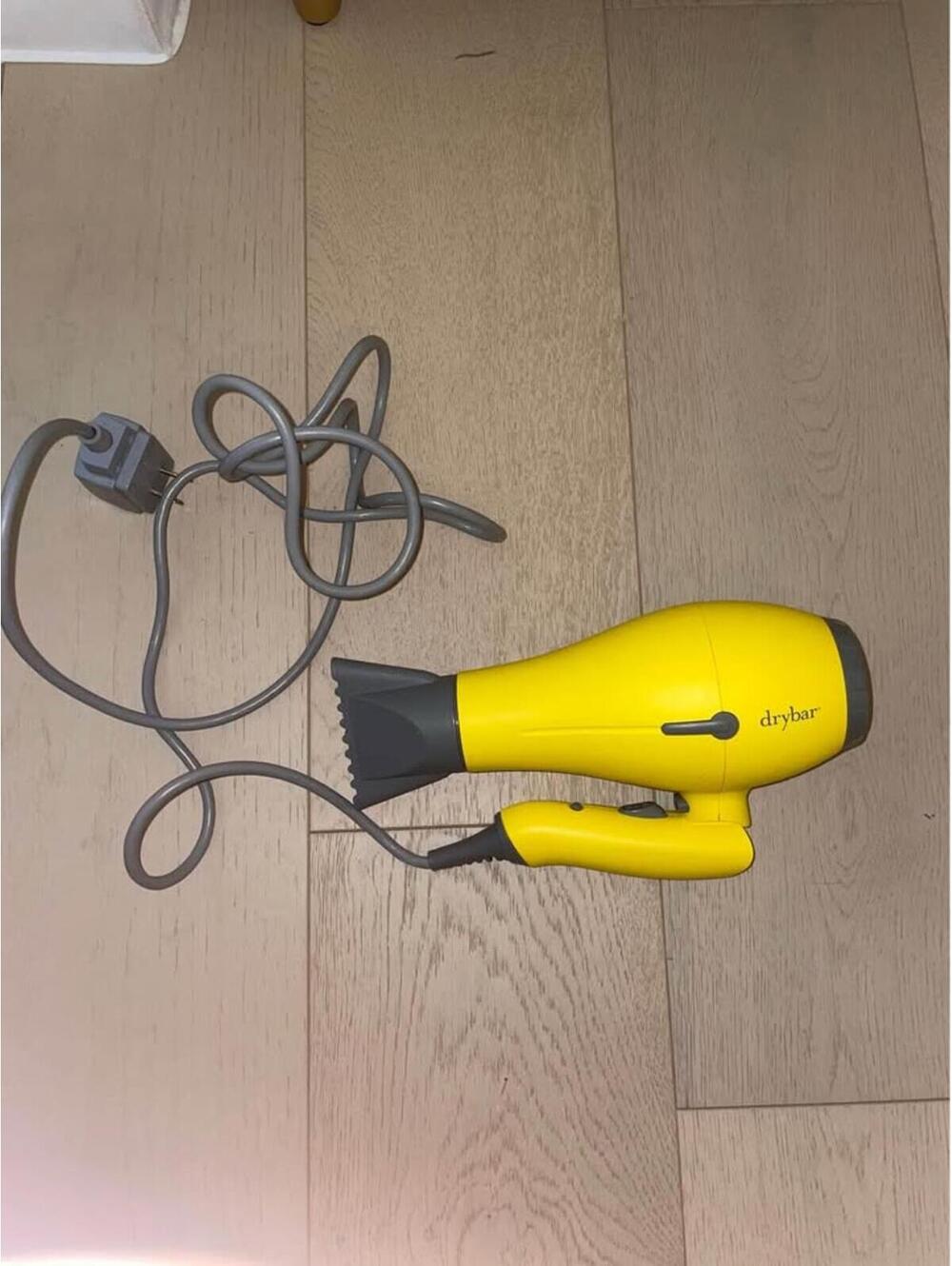 Drybar Buttercup Blow Dryer (READ DESCRIPTION)